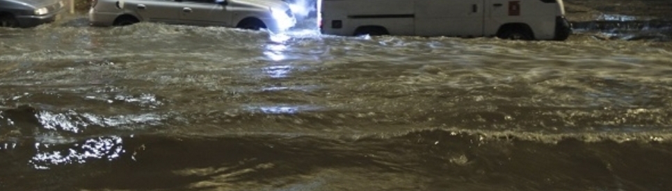 Cállese viejo empapado o Breve historia de un&nbsp;aguacero